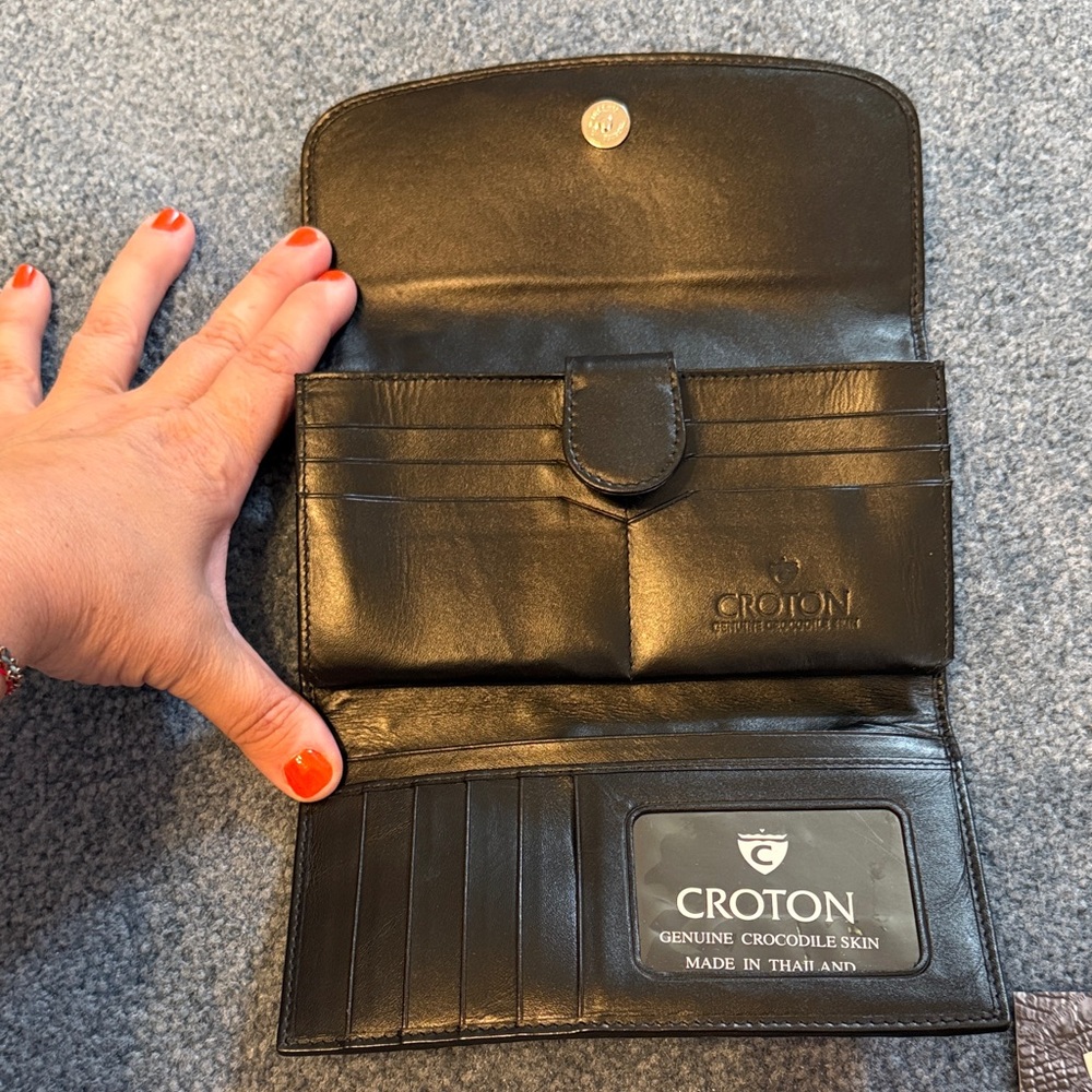Croton Dark Embossed Leather Clutch - Picture 3 of 6